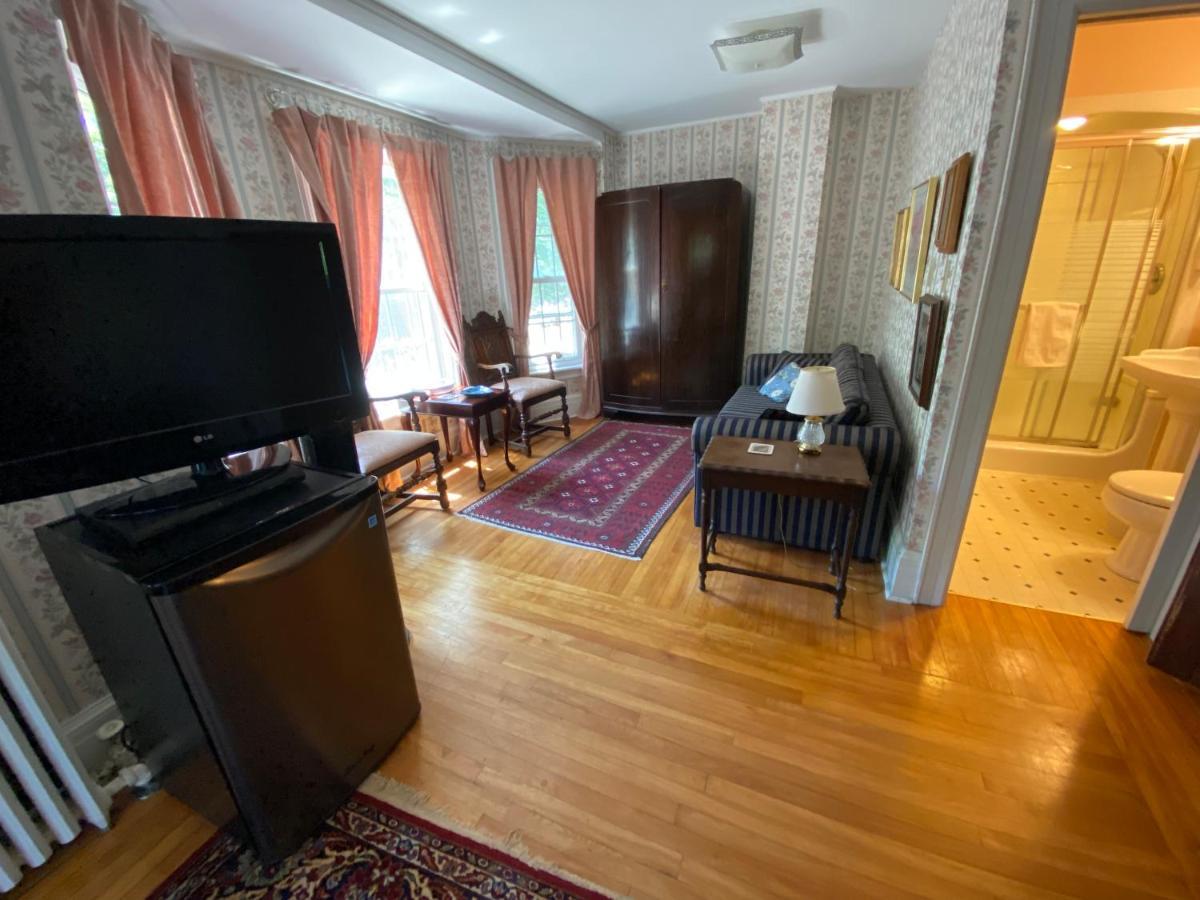 Bernard Gray Hall Bed And Breakfast Niagara-on-the-Lake Bagian luar foto